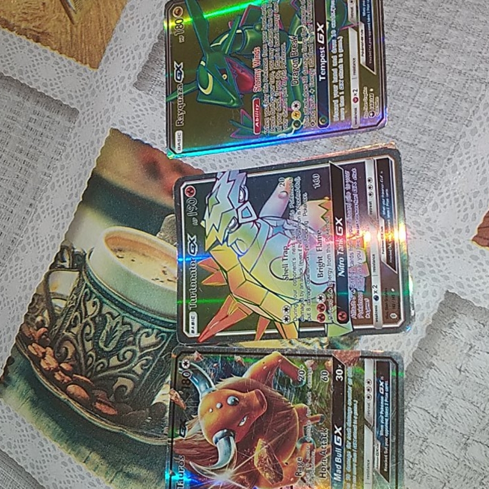 Pokemon card - Picture 3 of 3